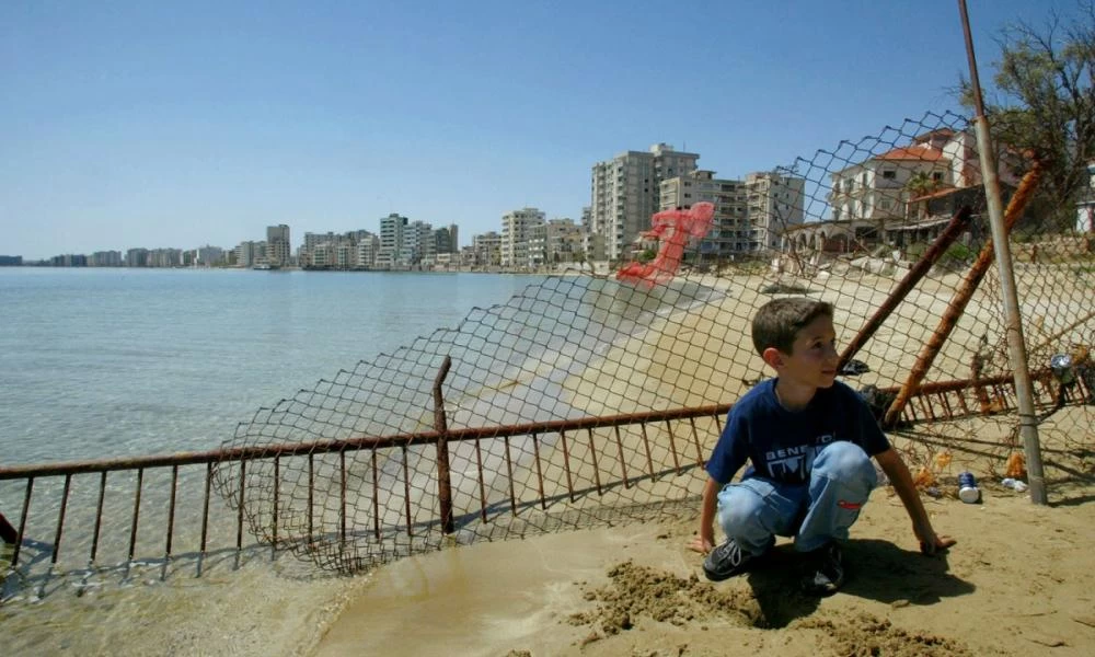 Γιατί ο Ερντογάν είναι τόσο πρόθυμος να ξανανοίξει την πόλη-φάντασμα της Κύπρου